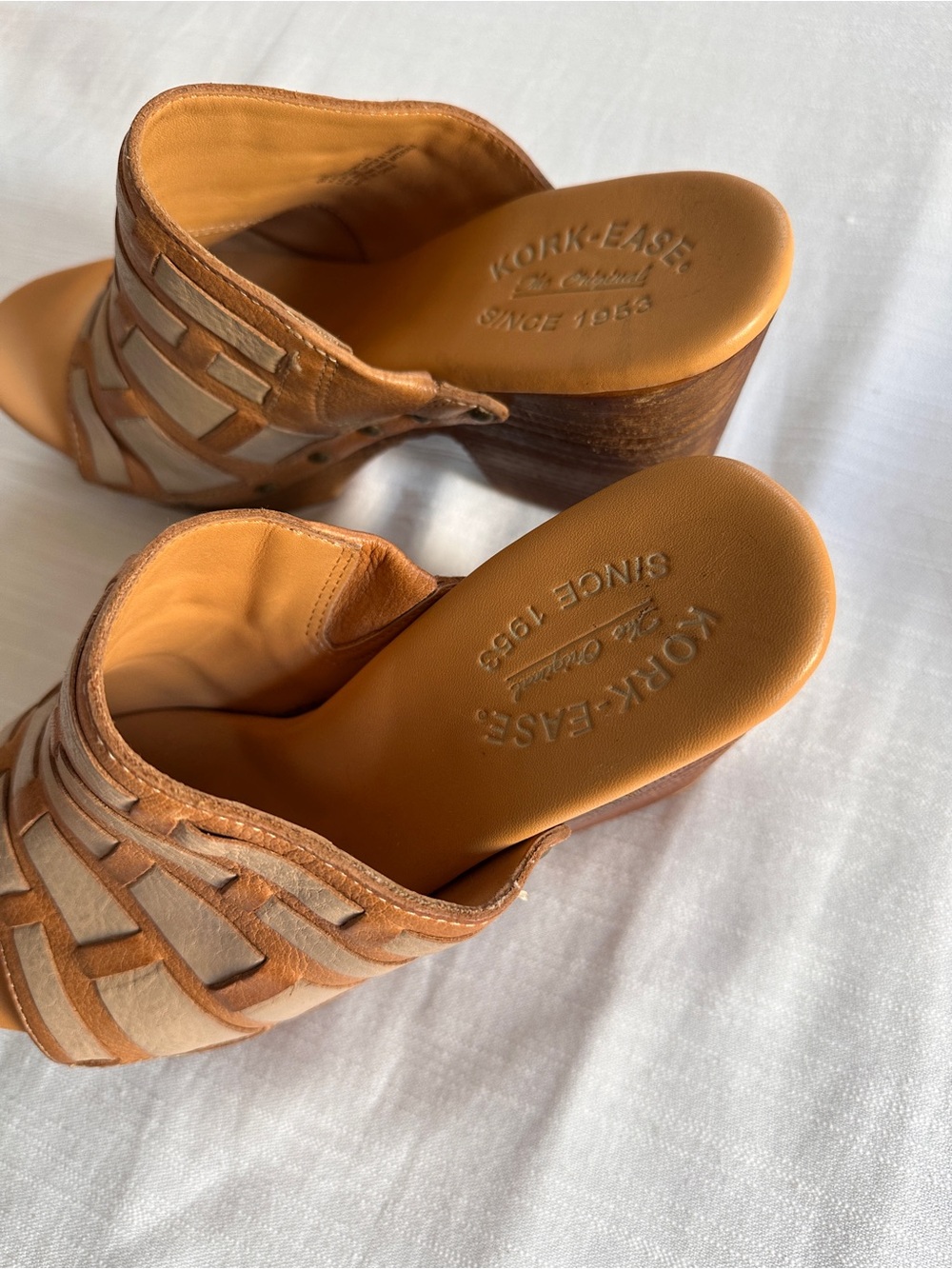 Kork-Ease Charissa Two-Tone Woven Leather Platform Clogs Mules | 9 - Picture 3 of 12